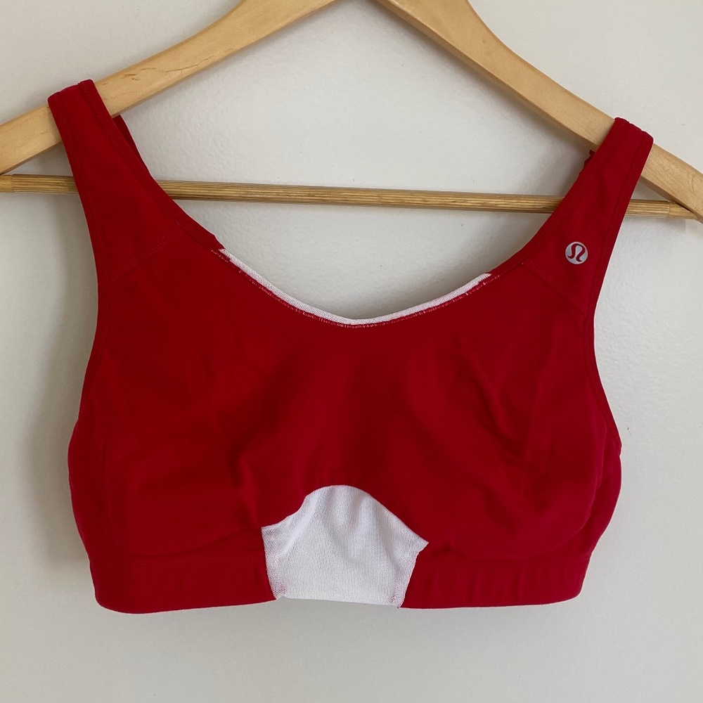 lululemon High Support Sports Bra Size6